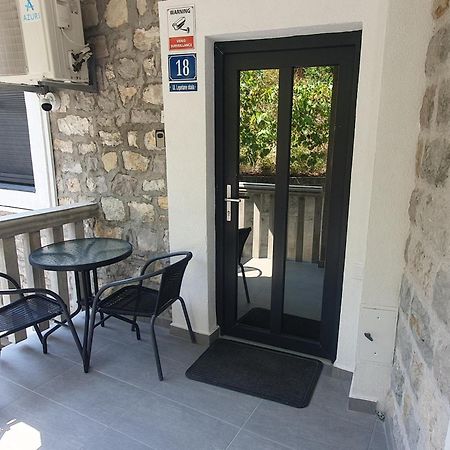 Apartment By The Sea Tivat Bagian luar foto